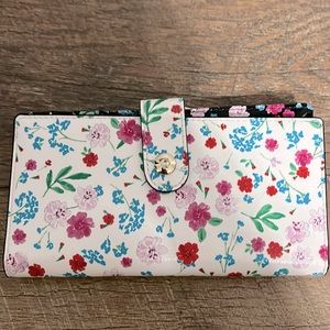 Kate spade Wallet, Floral, New Never Used